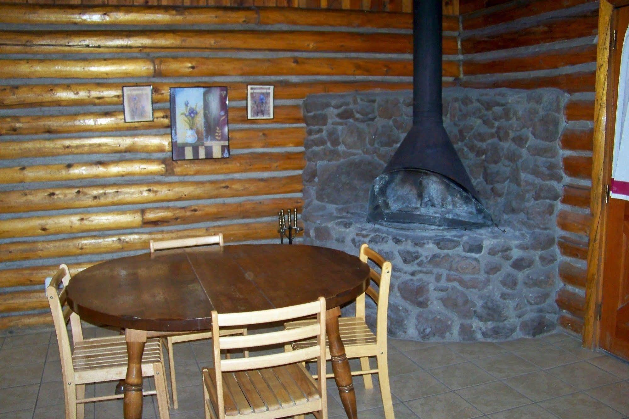 Lake Of The Woods Resort Lakeside Eksteriør billede