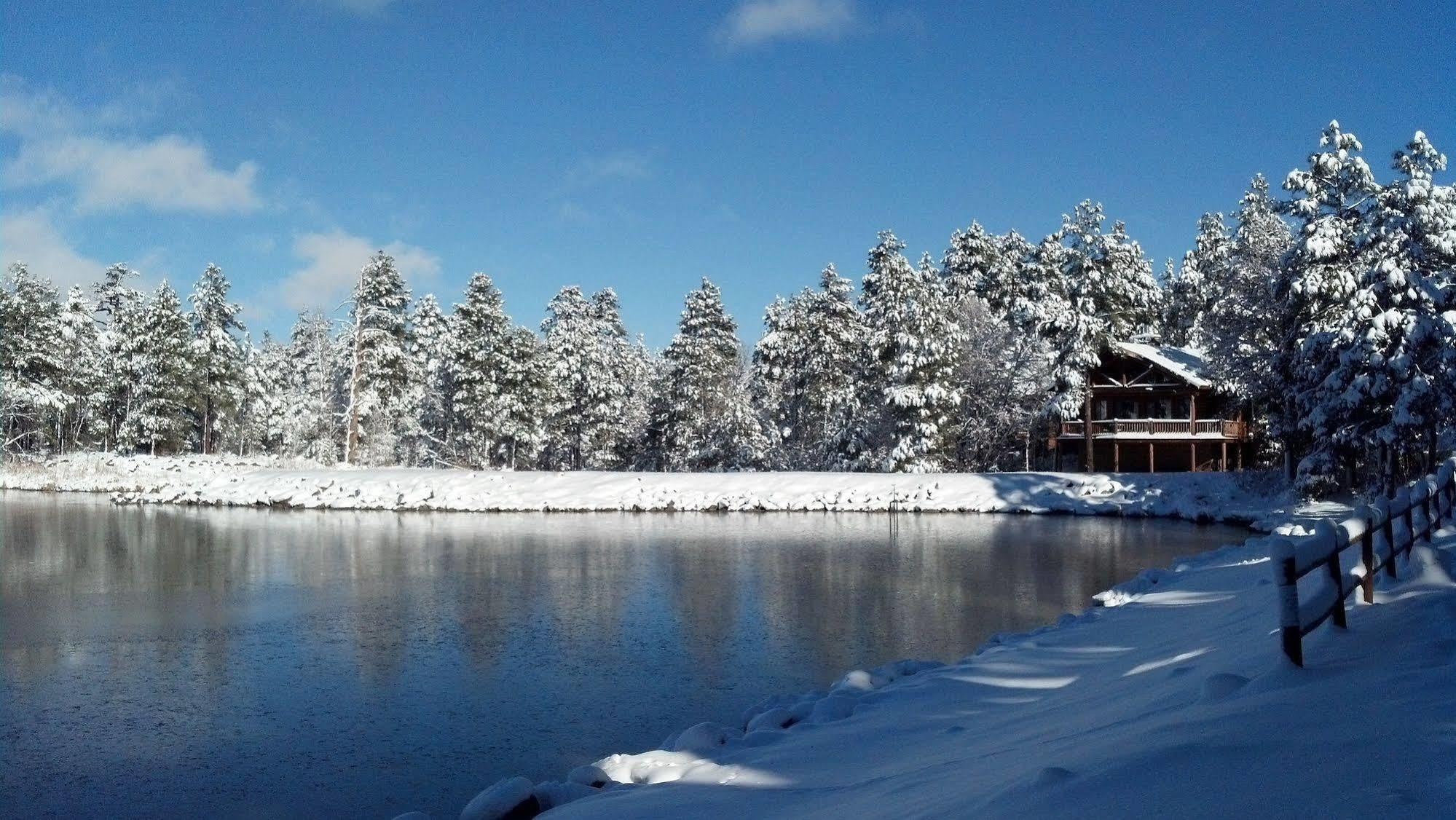 Lake Of The Woods Resort Lakeside Eksteriør billede